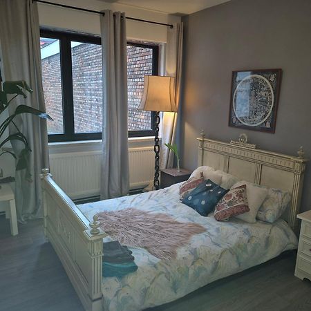 Gent'S Accomodations For Short And Middle Long Stay Екстериор снимка
